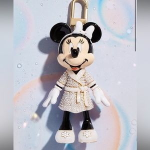 Baublebar Disney minnie spa day bag charm